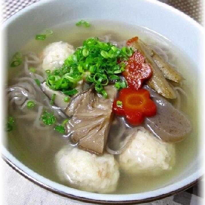 つみれとお煮しめで温かいお蕎麦でほっこり~♪